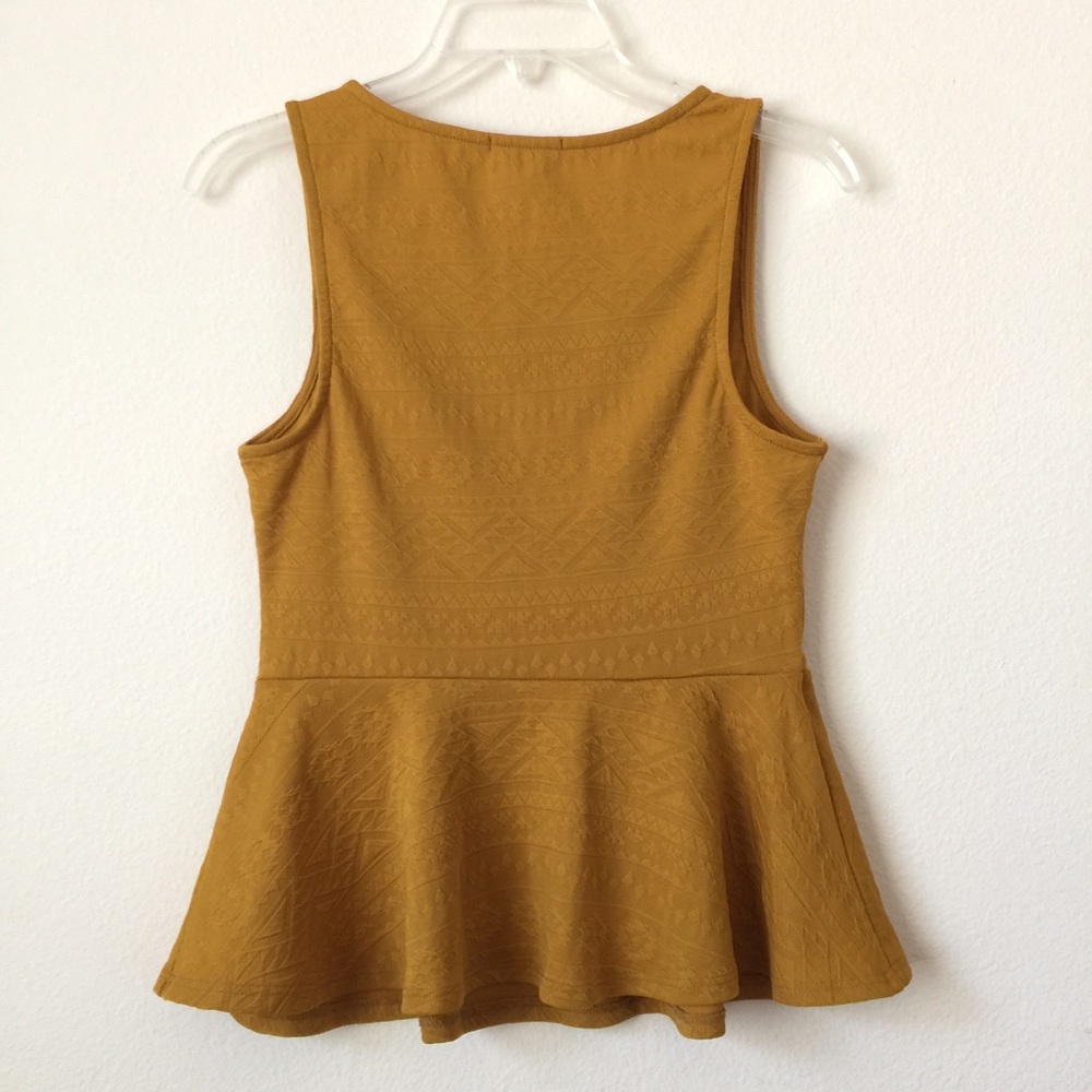 Forever 21 - Top - Picture 2 of 2